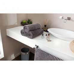 Wellness fürdőlepedő Tramin